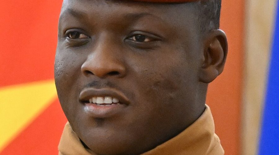 960px-2025_Ibrahim_Traore_(cropped)